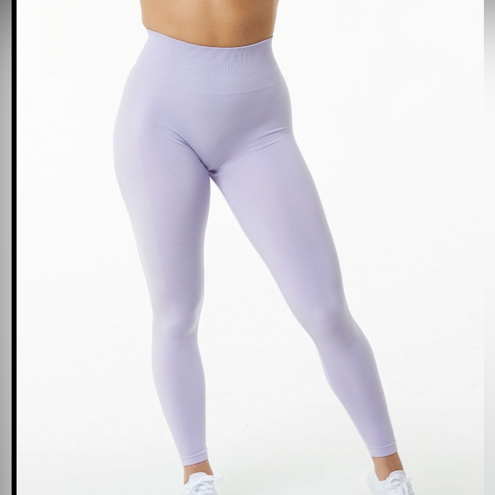 Alphabets Amplify Leggings Sz Medium Misty Lilac
